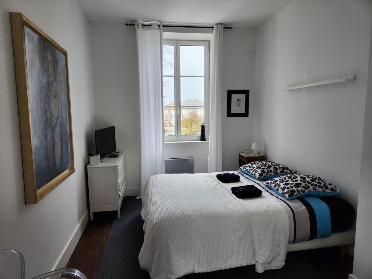 Maison Laurenza 2 Chambres D'Hotes Saint-Jean-de-Liversay Zewnętrze zdjęcie